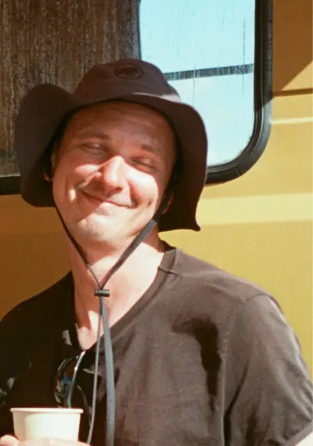 Толя из Хельсинки, мне 25, познакомлюсь для общения