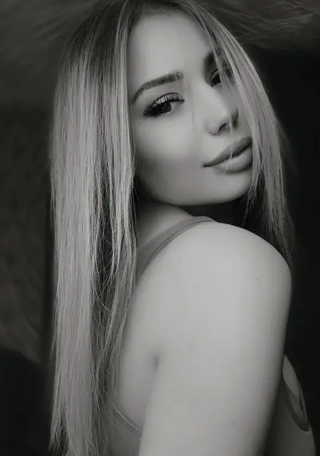 Мария из Одессы, ищу на сайте приятное времяпровождение