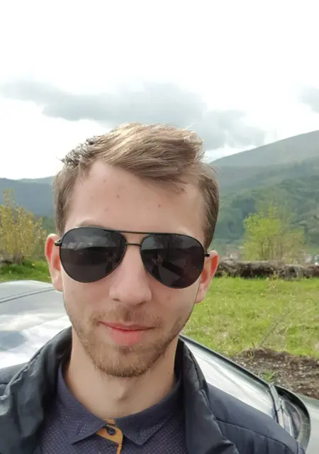 Юрій из Берегова, мне 27, познакомлюсь на одну ночь