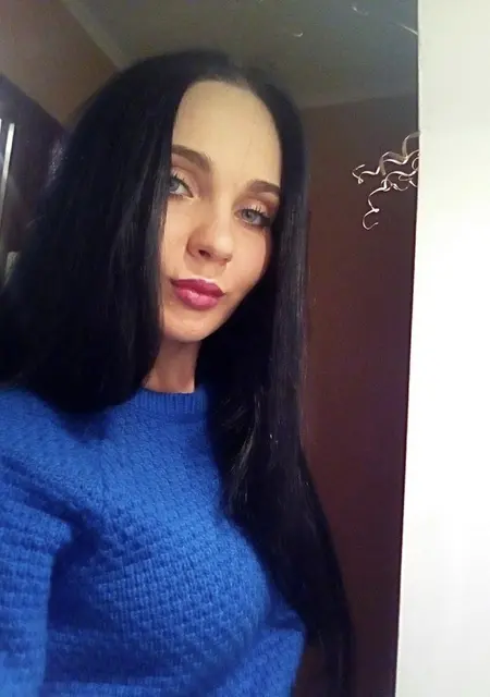 Юлия из Минска, ищу на сайте общение