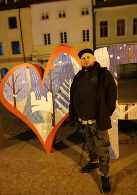 Я Дима Пара Мж, 43 років, знайомлюсь для дружби у Нікополі