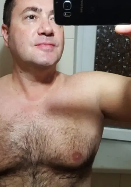 Я Alexandr, 54, знакомлюсь на одну ночь в Чернигове