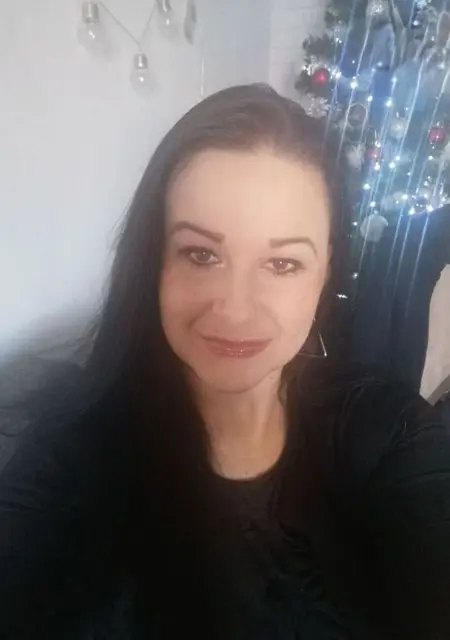 Я Lidia, 40, из Варшавы, ищу знакомство