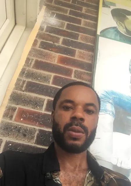 Я Whiteman, 31, знакомлюсь для дружбы в Лагосе де Морённом
