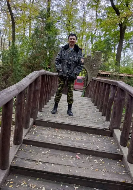 Я Виктор, 55, из Донецка, ищу знакомства без обязательств