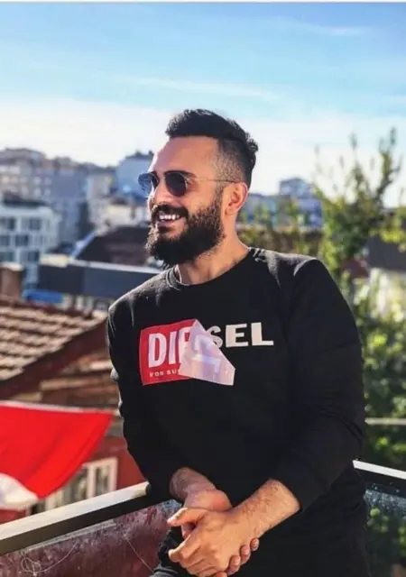 Mete из Стамбула, мне 31, познакомлюсь