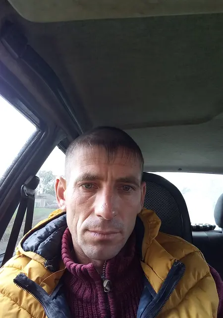 Я Макс, 41, знакомлюсь на одну ночь в Сумах