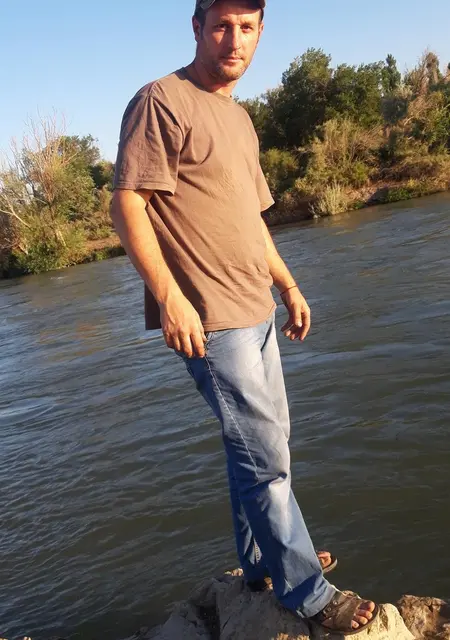 Алекс из Тараза, ищу на сайте знакомства на одну ночь