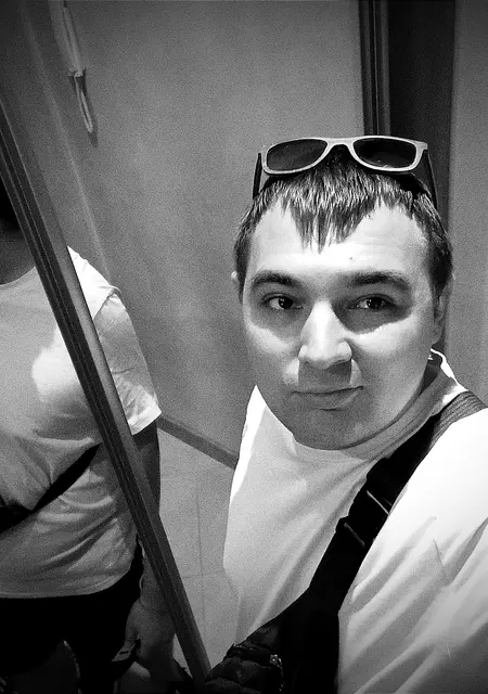 Я Александр, 30 років, знайомлюсь для постійних стосунків у Запоріжжі