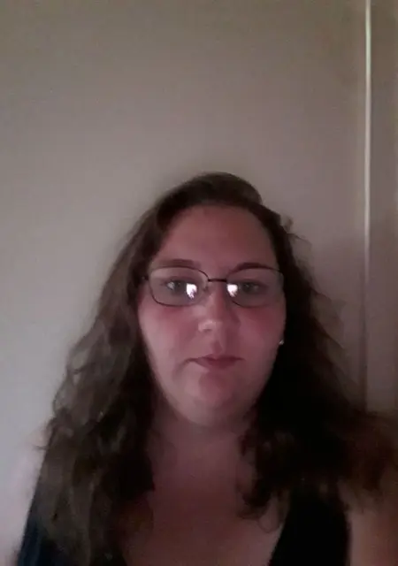 Я Julie, 33, из Парижа, ищу знакомство