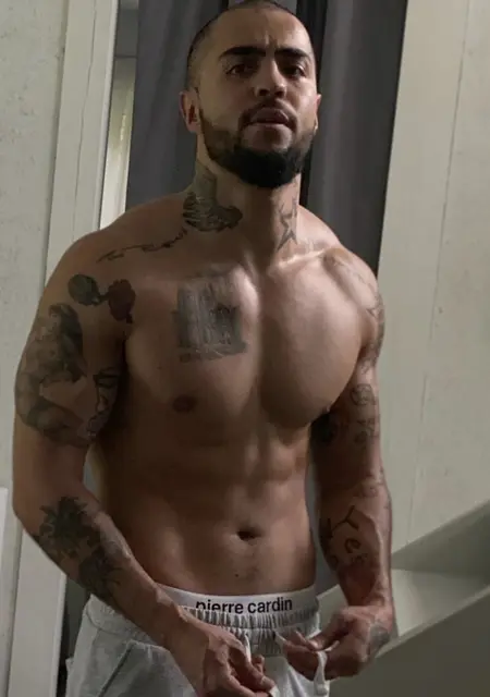 Alex з Полтавы, мені 25 років, познайомлюсь на одну ніч