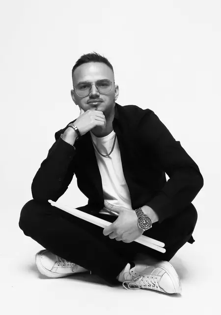 Damir из Гомеля, мне 28, познакомлюсь на одну ночь