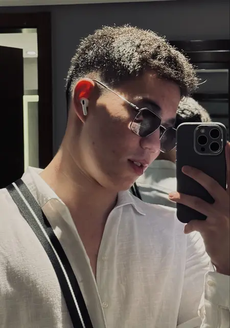 Я Сардар, 19, знакомлюсь для открытые отношения в Актобе