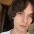 Я Денис, 18 років, знайомлюсь для спілкування у Кривому Розі